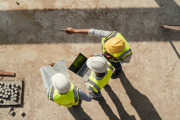Best Driveway Concrete Repair  in Oostburg, WI